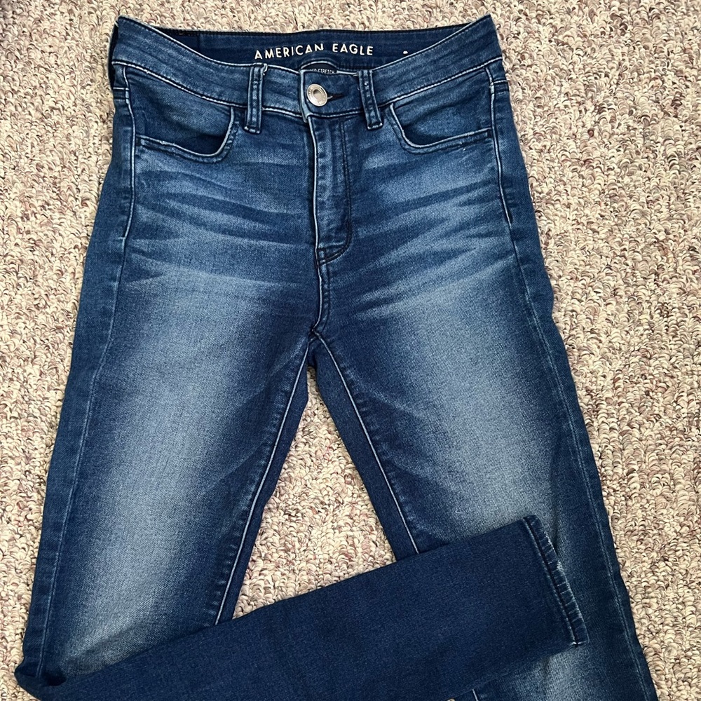 American Eagle Women’s Skinny Jeans Size: 4